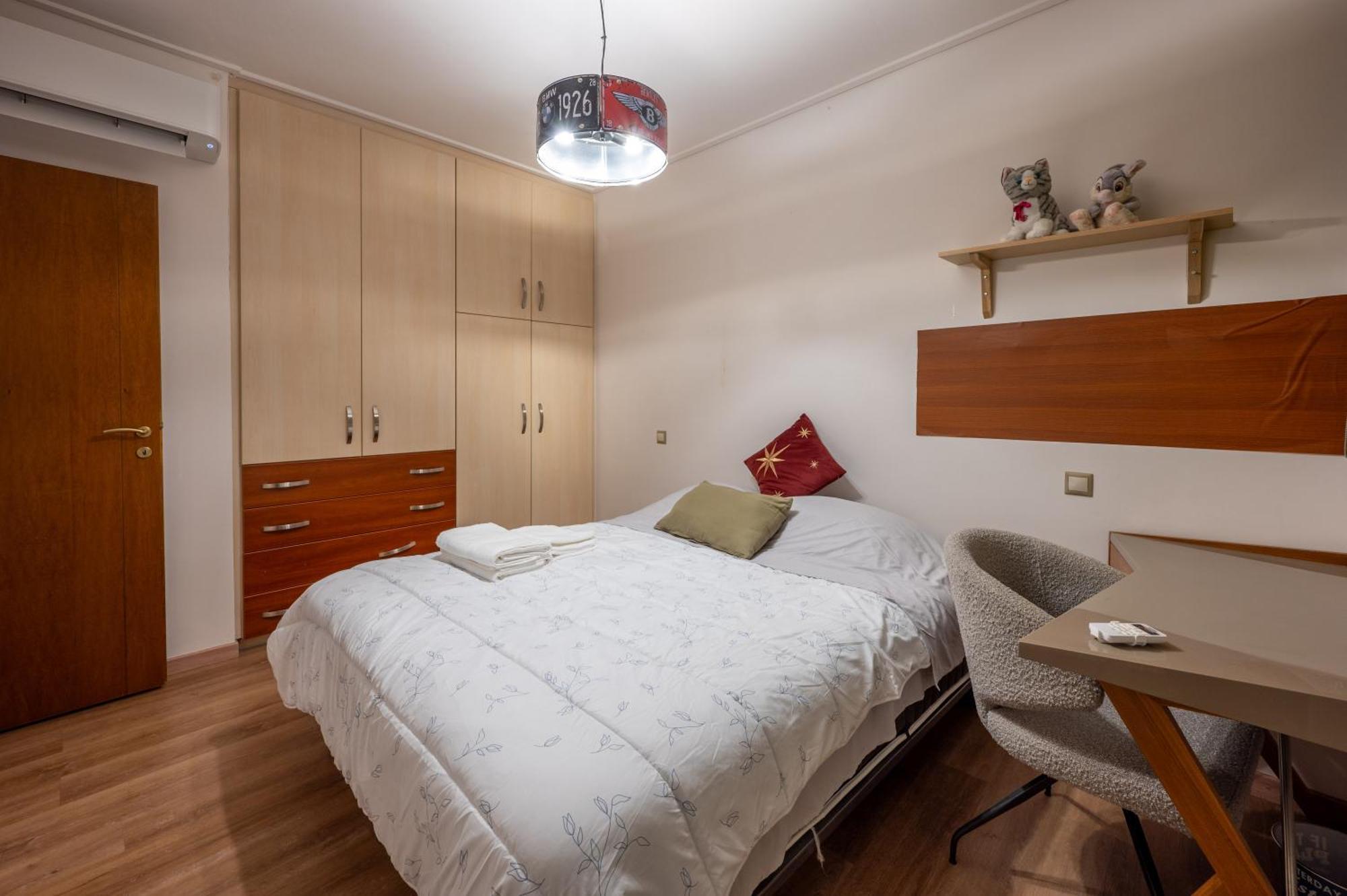 Loutraki Sea Sunset Apartment Екстериор снимка